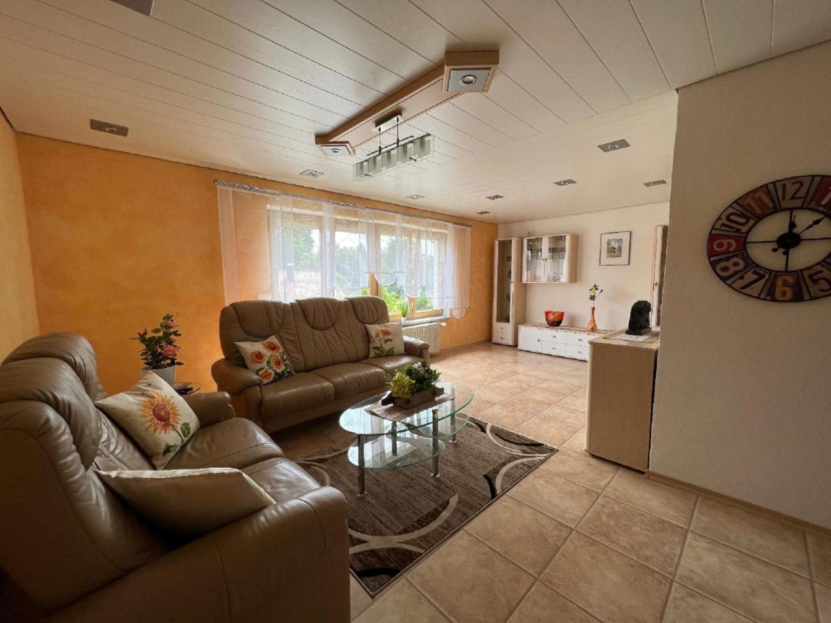 Ferienwohnung "Auszeit" Mit Garten Sankt Oswald-Riedlhuette Kültér fotó